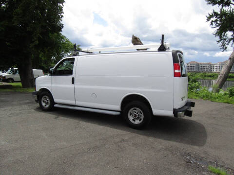 2018 GMC Savana 2500