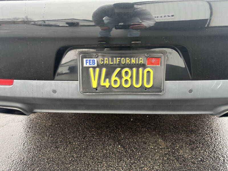 2015 Dodge Challenger SXT Plus