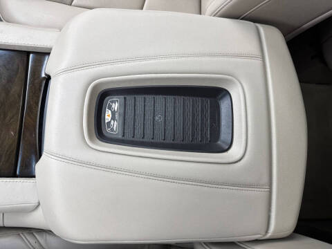 2018 Cadillac Escalade Luxury