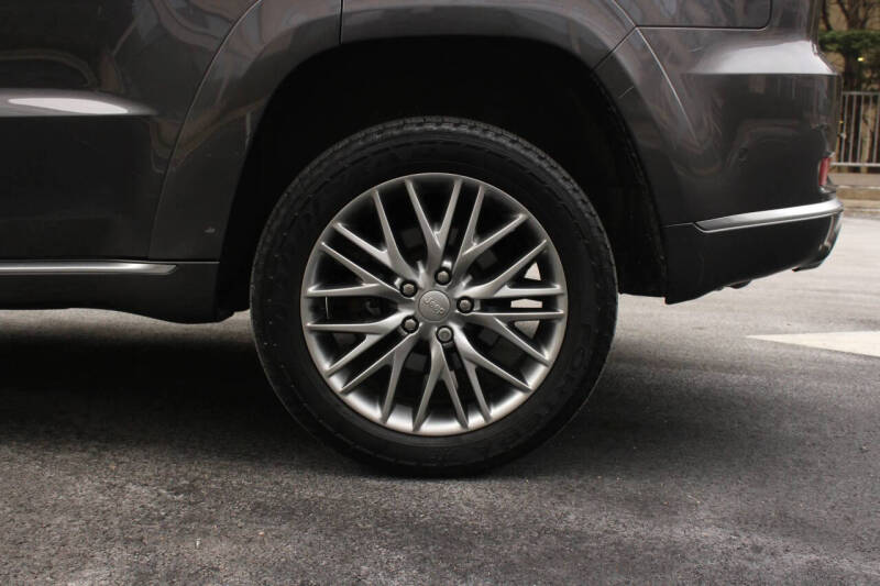 2017 Jeep Grand Cherokee Summit