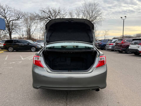 2014 Toyota Camry Hybrid XLE