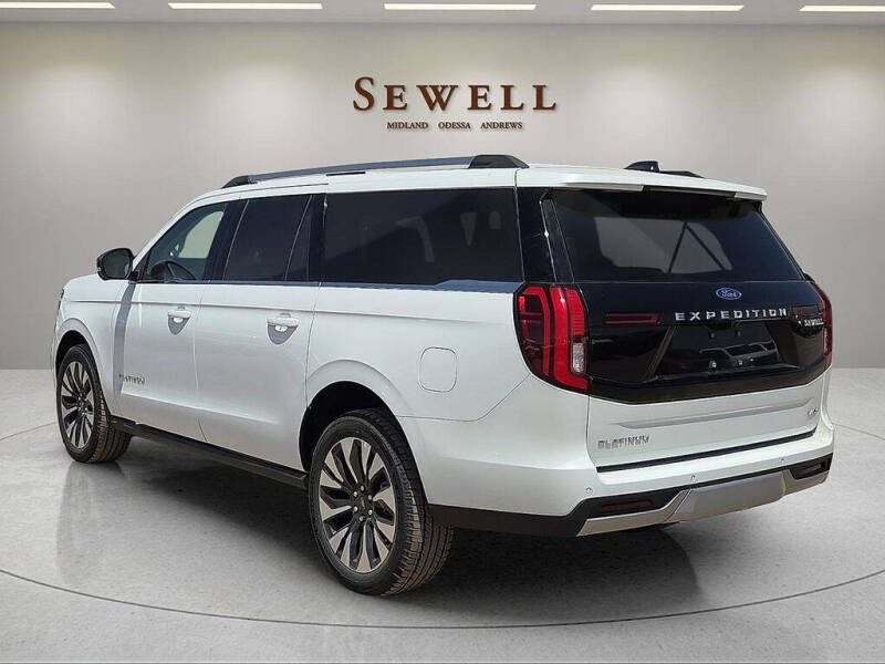 2026 Ford Expedition MAX Platinum