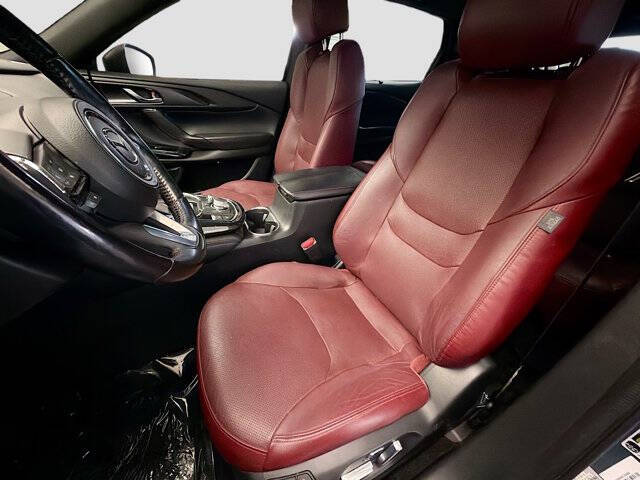 2023 Mazda CX-9 Carbon Edition