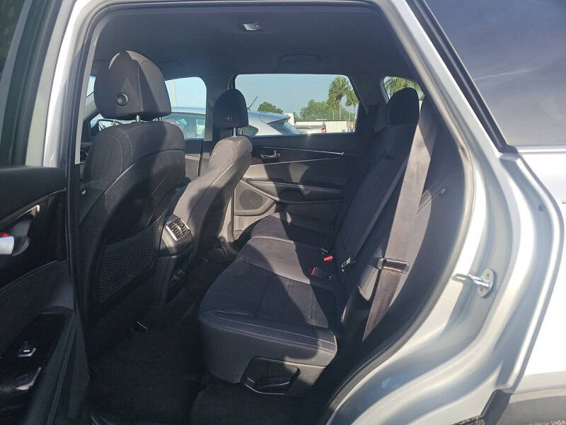 2018 Kia Sorento LX