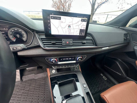 2021 Audi Q5 quattro Prestige 45 TFSI