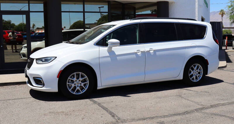 2022 Chrysler Pacifica Touring L