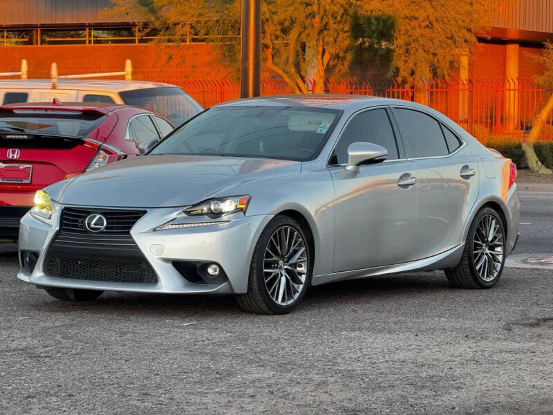 2016 Lexus IS 200t