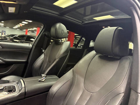 2021 BMW X6 sDrive40i