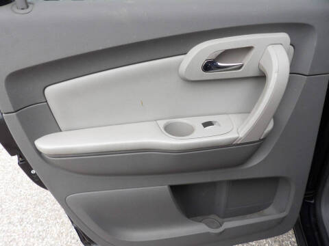 2011 Chevrolet Traverse LT