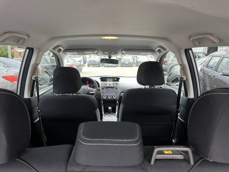 2017 Subaru Forester 2.5i