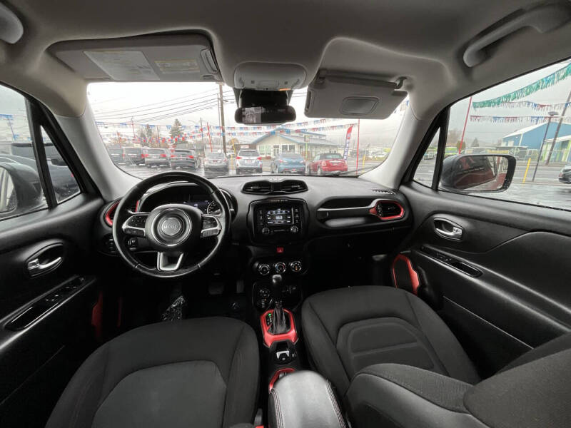 2016 Jeep Renegade Trailhawk