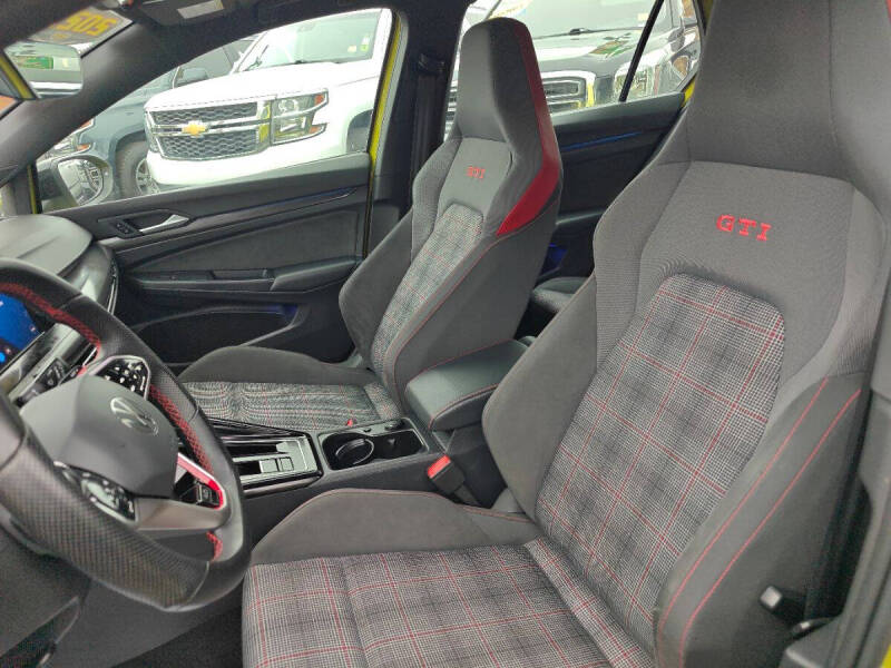 2023 Volkswagen Golf GTI 40th Anniversary Edition