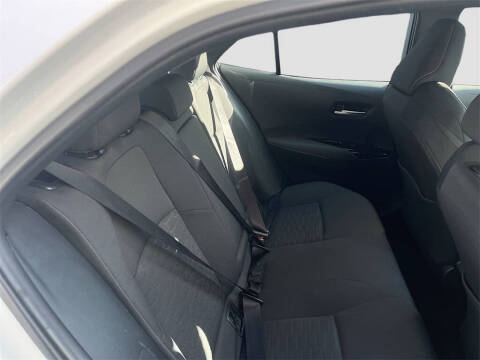 2024 Toyota Corolla Hatchback SE