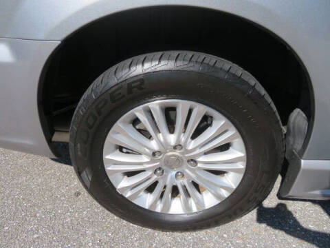 2013 Chrysler Town and Country Limited