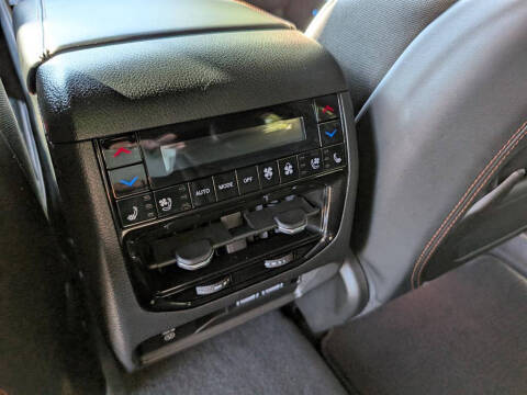 2023 Jeep Grand Cherokee Summit Reserve