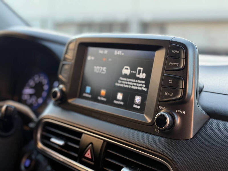 2020 Hyundai Kona SEL