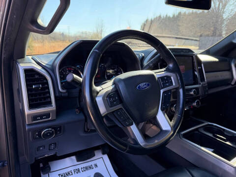 2022 Ford F-450 Super Duty Platinum