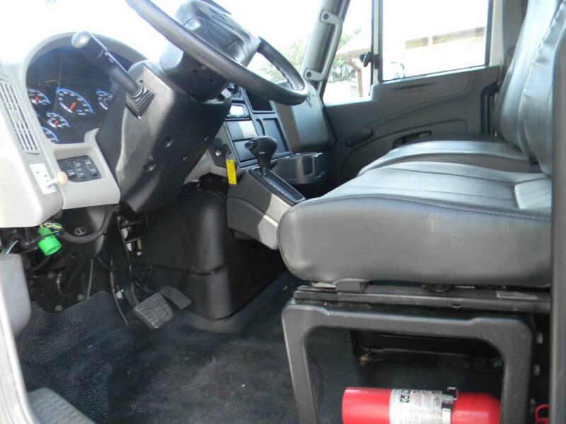 2017 International DuraStar 4300