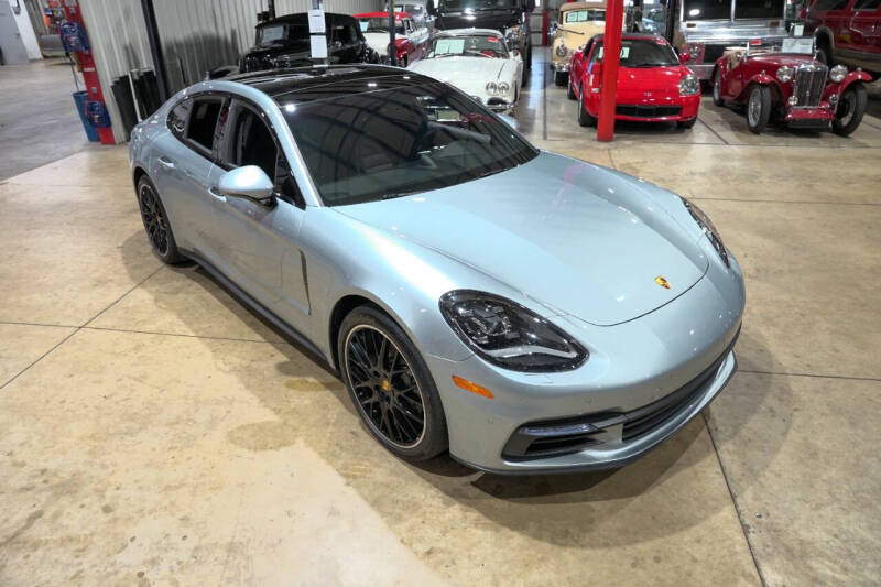2018 Porsche Panamera 4S