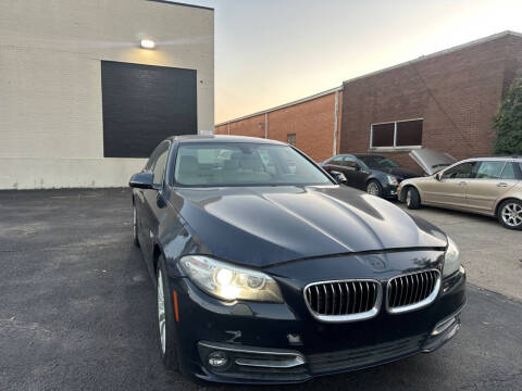 2015 BMW 5 Series 528i