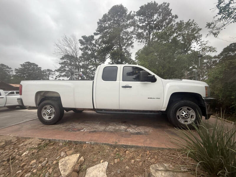 2011 Chevrolet Silverado 2500HD Work Truck photo 4