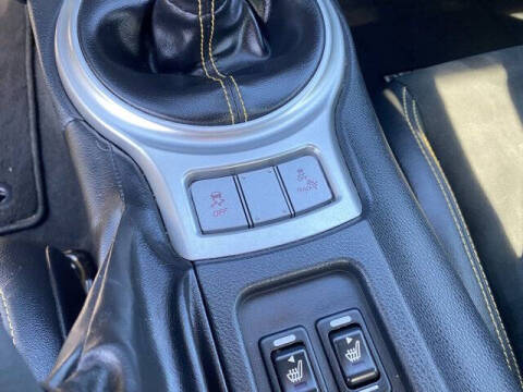 2017 Subaru BRZ Series.Yellow