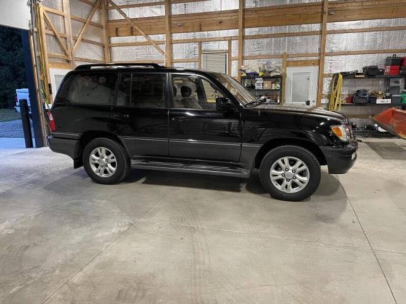 2003 Lexus LX 470's photo