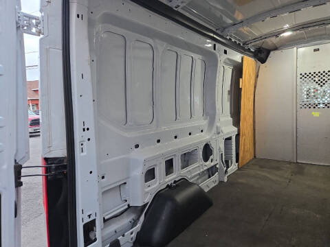 2022 Ford Transit 250