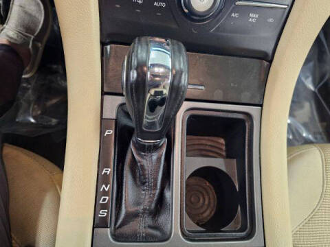 2019 Ford Taurus SEL