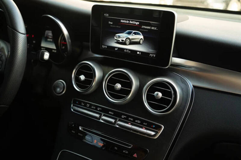 2019 Mercedes-Benz GLC GLC 300