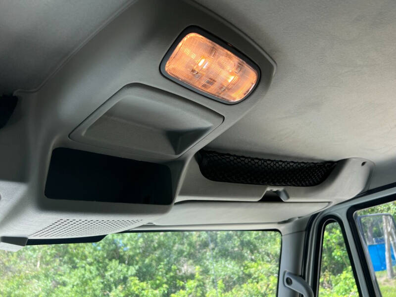 2012 International 4300 DURASTAR DUMP TRUCK