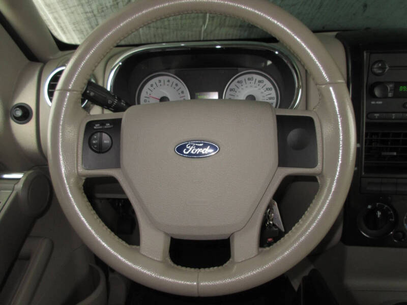 2007 Ford Explorer Sport Trac XLT