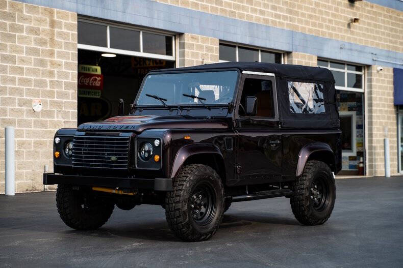 1985 Land Rover Defender