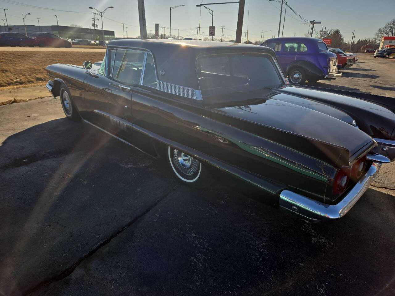 1958 Ford Thunderbird - P2046 | Charlestown Classics