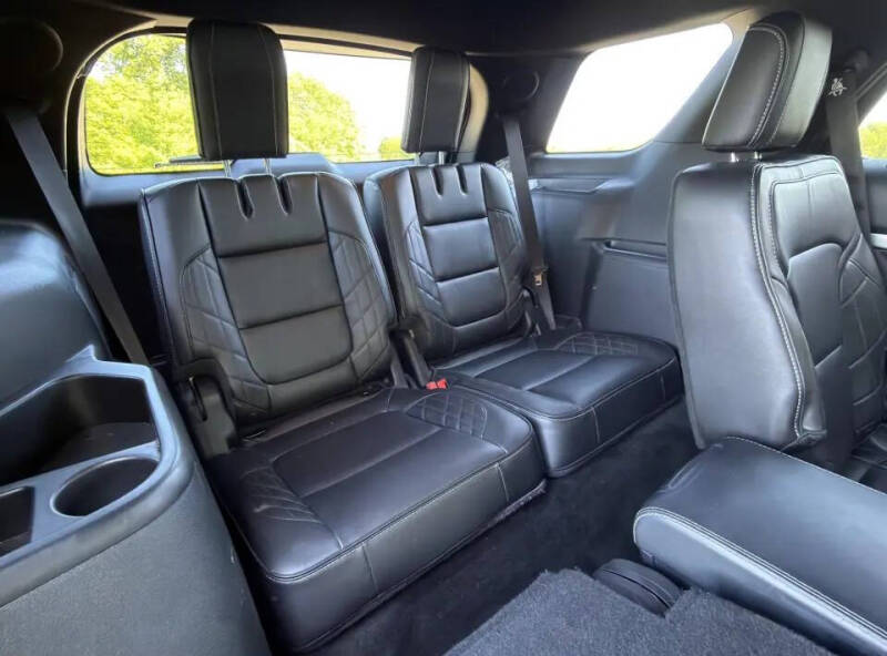 2018 Ford Explorer Platinum