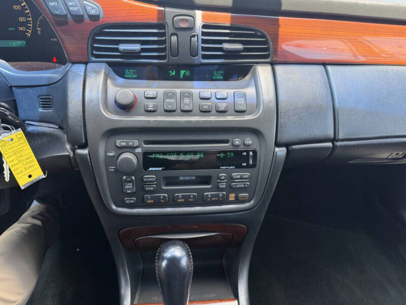 2000 Cadillac DeVille DTS