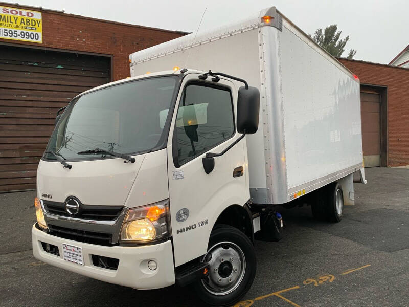 2017 Hino 195 for sale at Speedway Motors in Paterson NJ