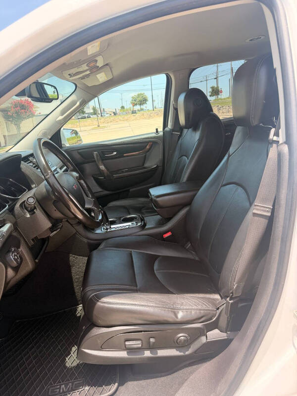 2017 GMC Acadia Limited