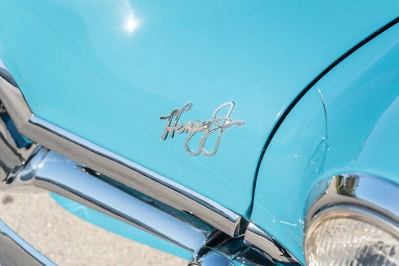 1951 Kaiser Henry-J Coupe