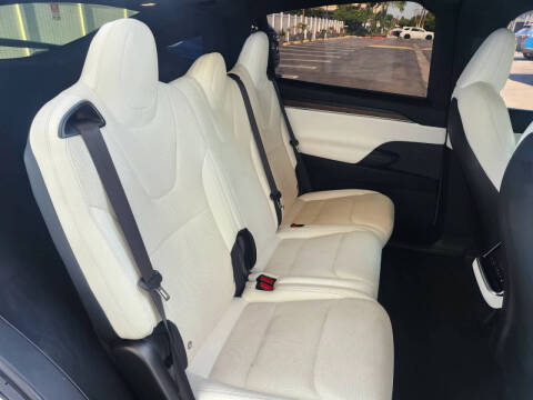 2022 Tesla Model X