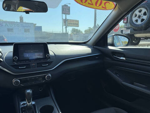 2020 Nissan Altima 2.5 S