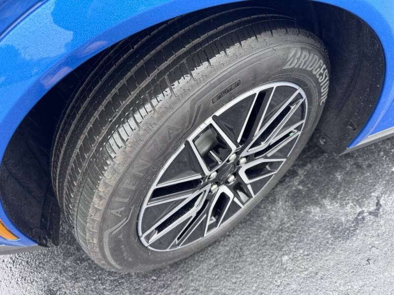 2025 Ford Mustang Mach-E Premium