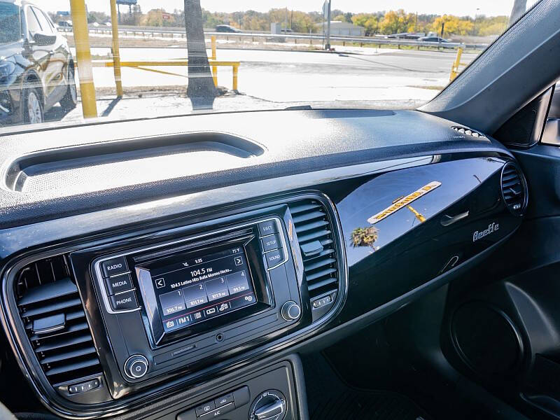 2017 Volkswagen Beetle