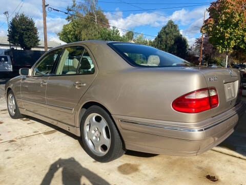 2000 Mercedes-Benz E-Class E 320