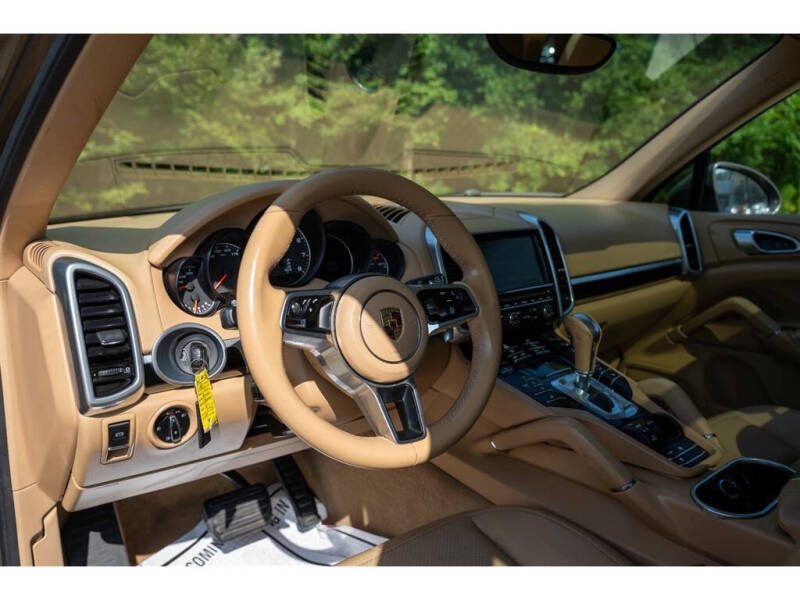 2016 Porsche Cayenne