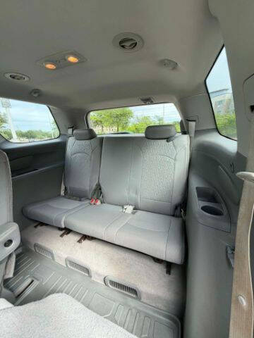 2014 GMC Acadia SLE-2