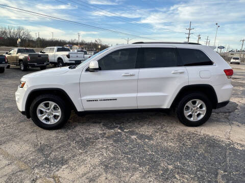 2017 Jeep Grand Cherokee Laredo
