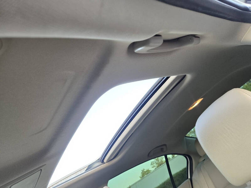 2017 Honda Accord Hybrid Touring