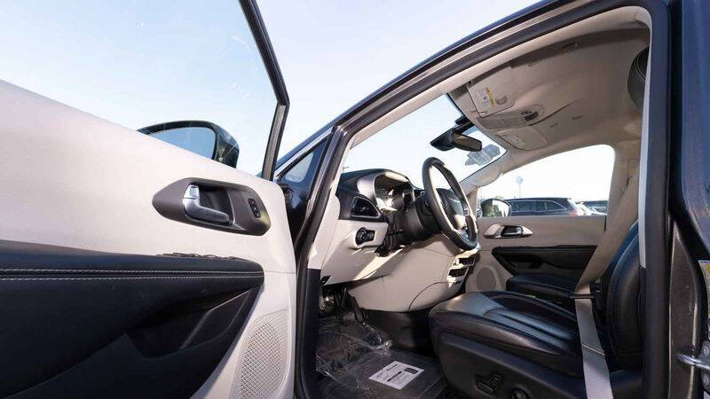 2022 Chrysler Pacifica Touring L