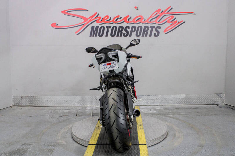 2015 Ducati 899 Panigale